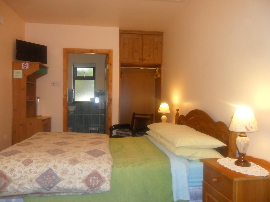 Glen House Room Only Accommodation 욜 외부 사진